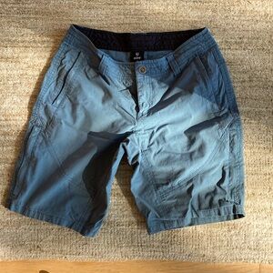 Kuhl size 2 shorts